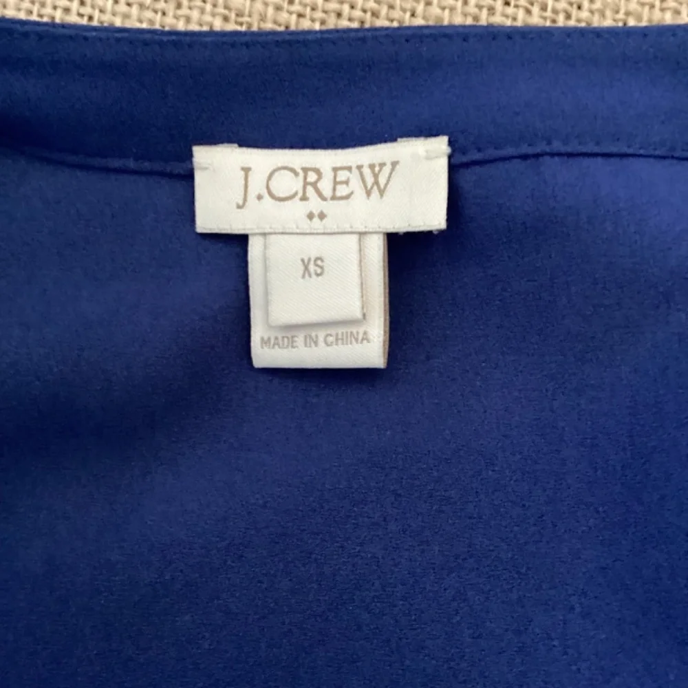 J Crew bell sleeve blouse size XS Xsmall‎